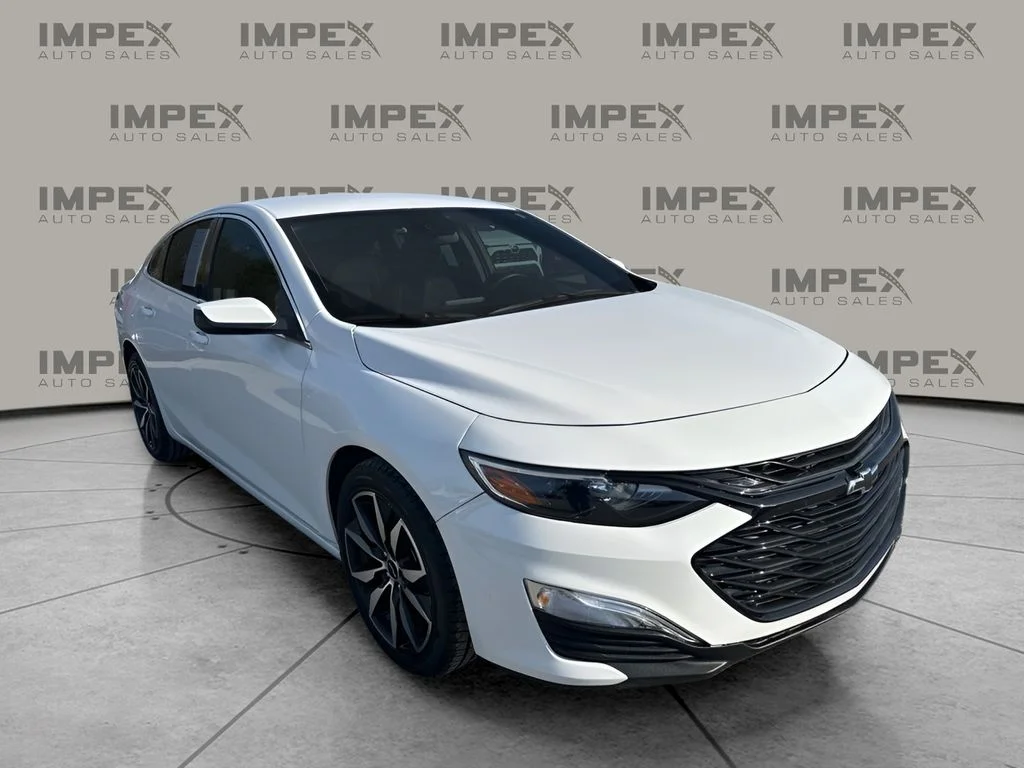 Used 2024 White Chevrolet RS image 7