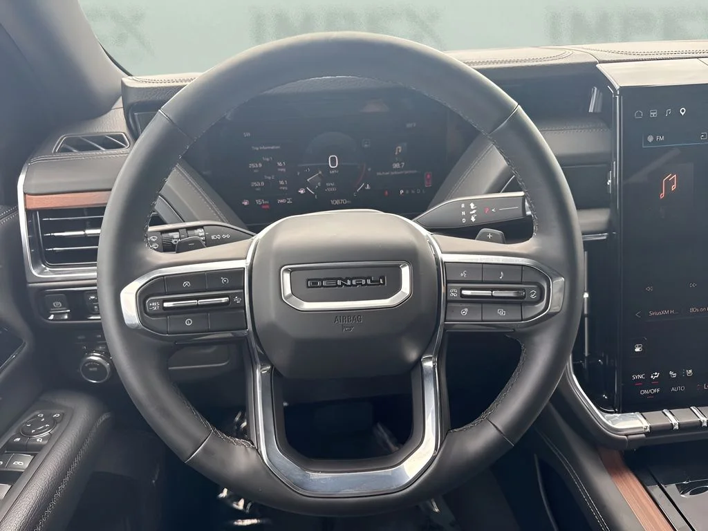 Used 2025 Silver GMC Denali image 14
