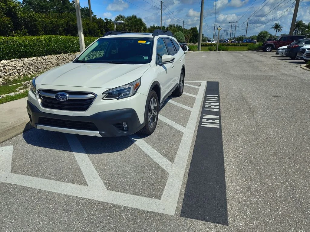 2022 Subaru Outback Limited XT's photo