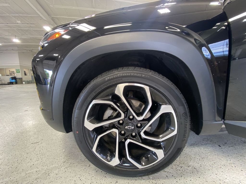 Used 2024 Black Metallic Chevrolet 2RS image 34