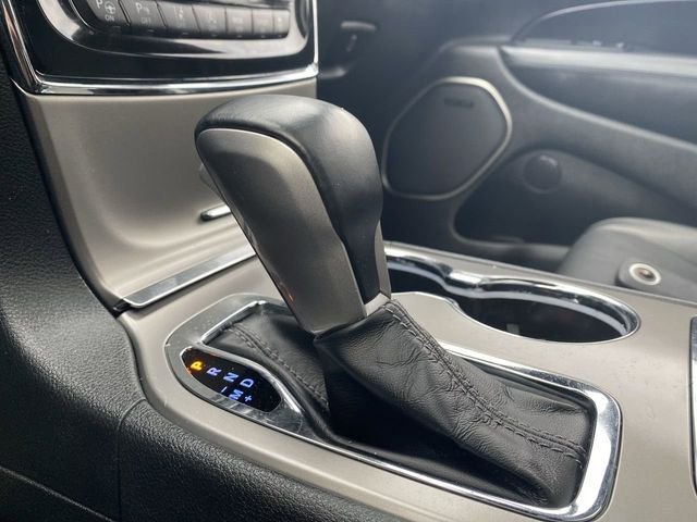 Used 2021 White Jeep Overland image 22