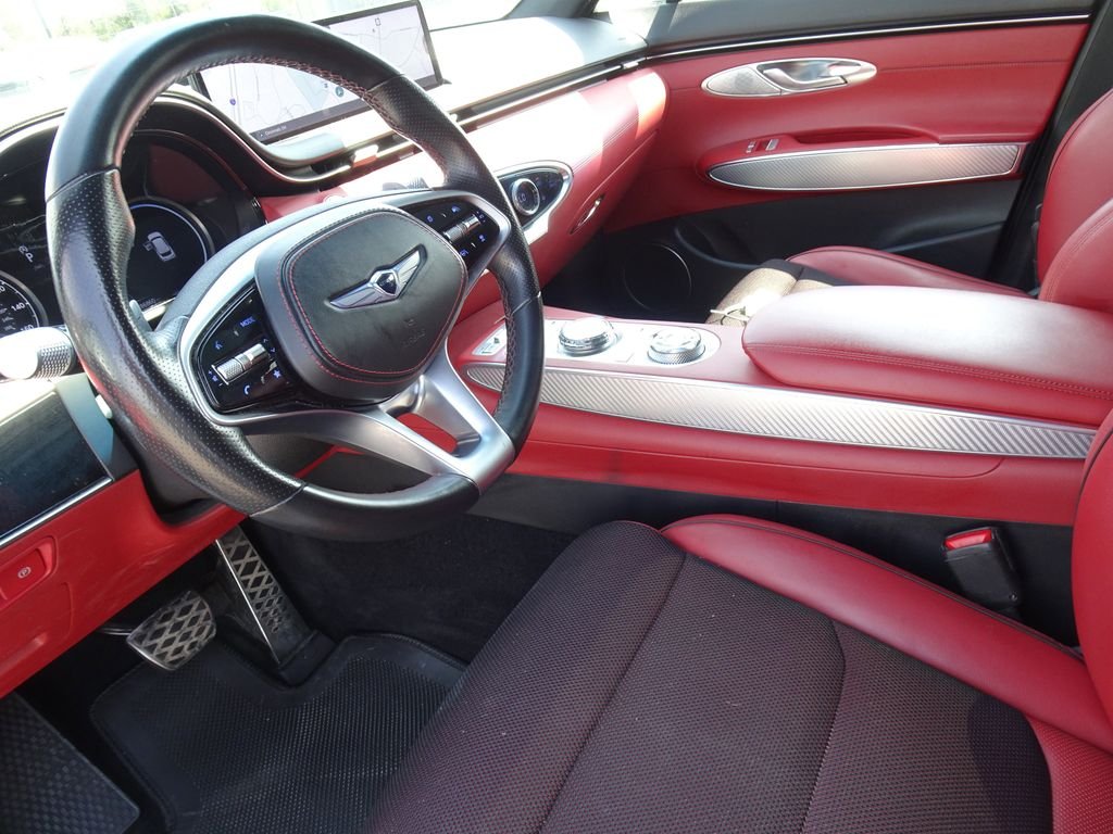 Used 2022 White Genesis 3.5T Sport image 13