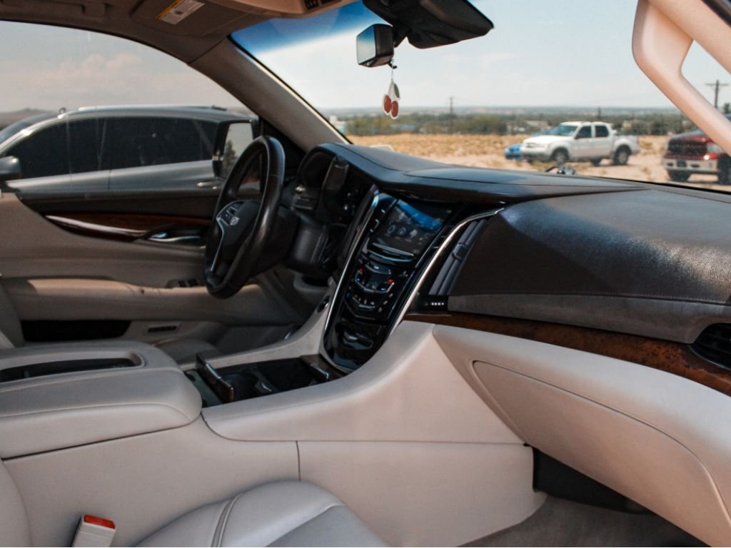 Used 2017 Deep Amethyst Metallic Cadillac Premium Luxury image 30