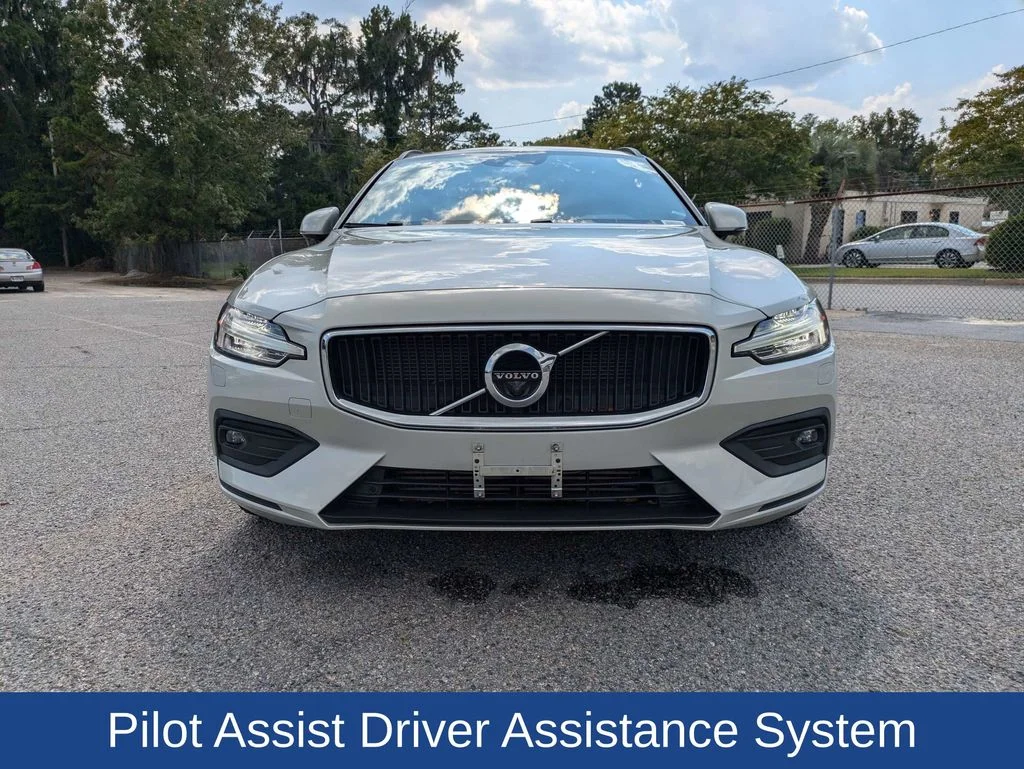 2020 Volvo V60 8