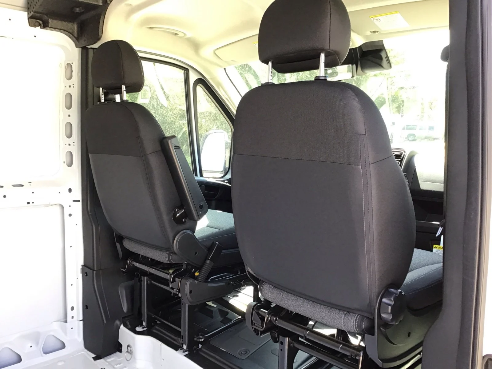 New 2026 Bright White Clearcoat Ram Tradesman image 23