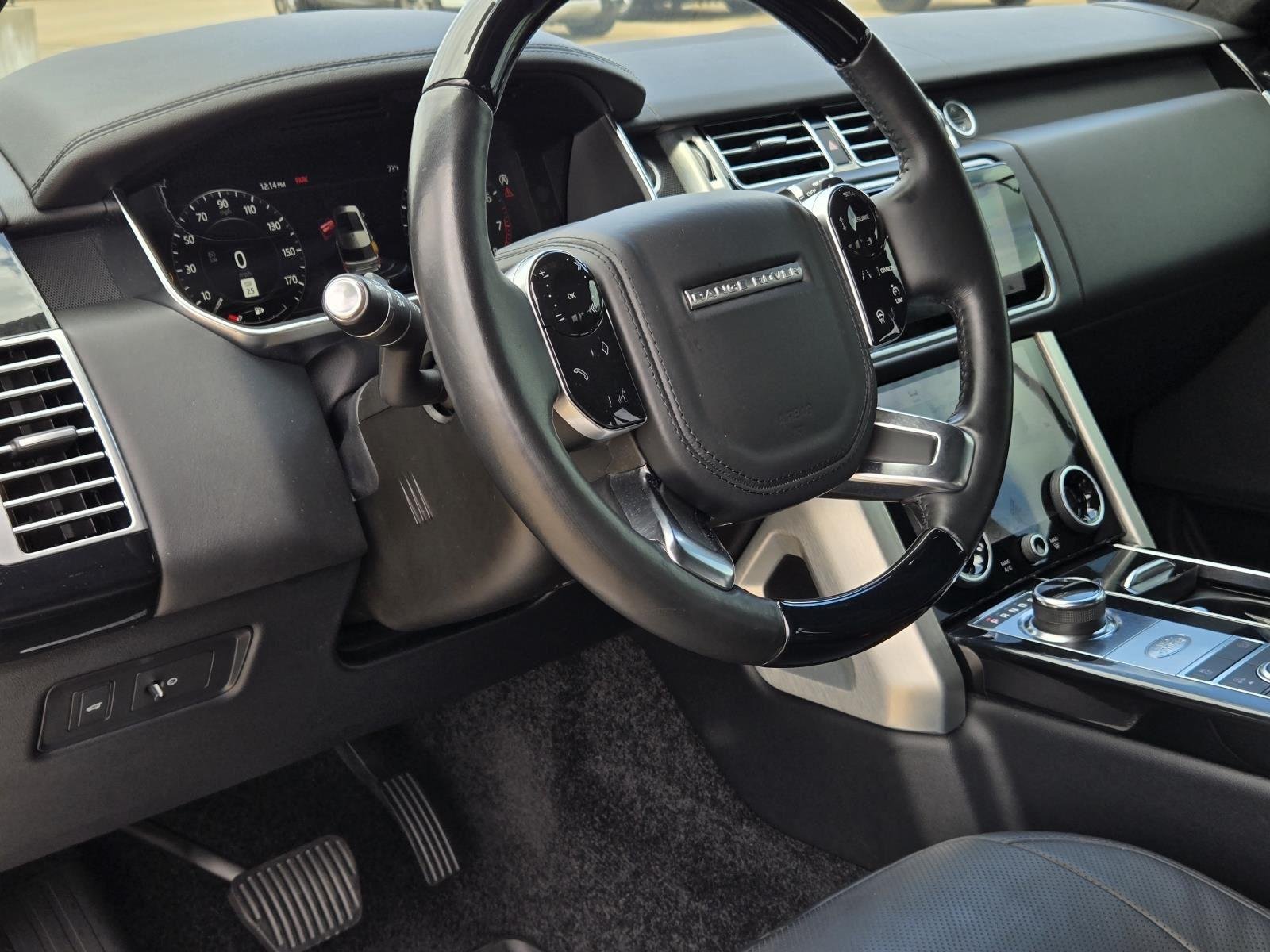 Used 2019 Carpathian Grey Premium Metallic Land Rover SC image 32