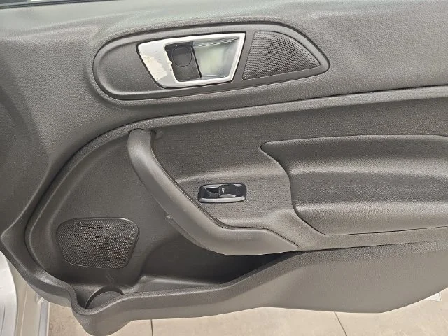 Used 2014 Ingot Silver Ford Titanium image 11