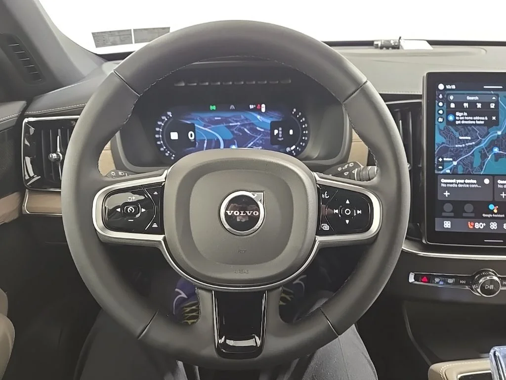 2026 Volvo XC90 Plus - Photo 11
