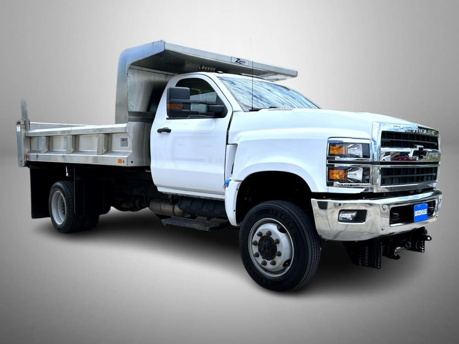 Used 2020 White Chevrolet Work Truck image 3