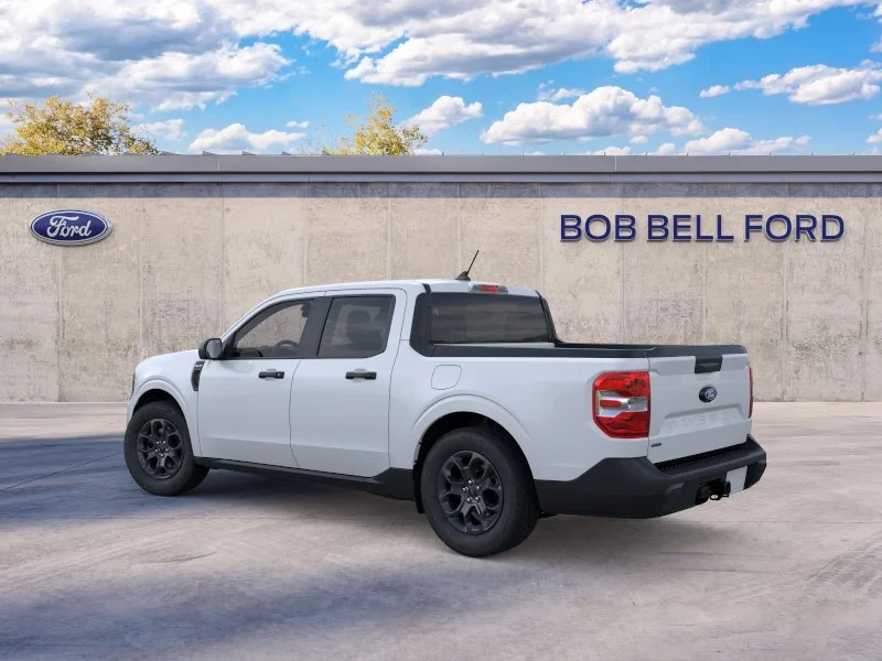 New 2026 Space White Metallic Ford XLT image 4