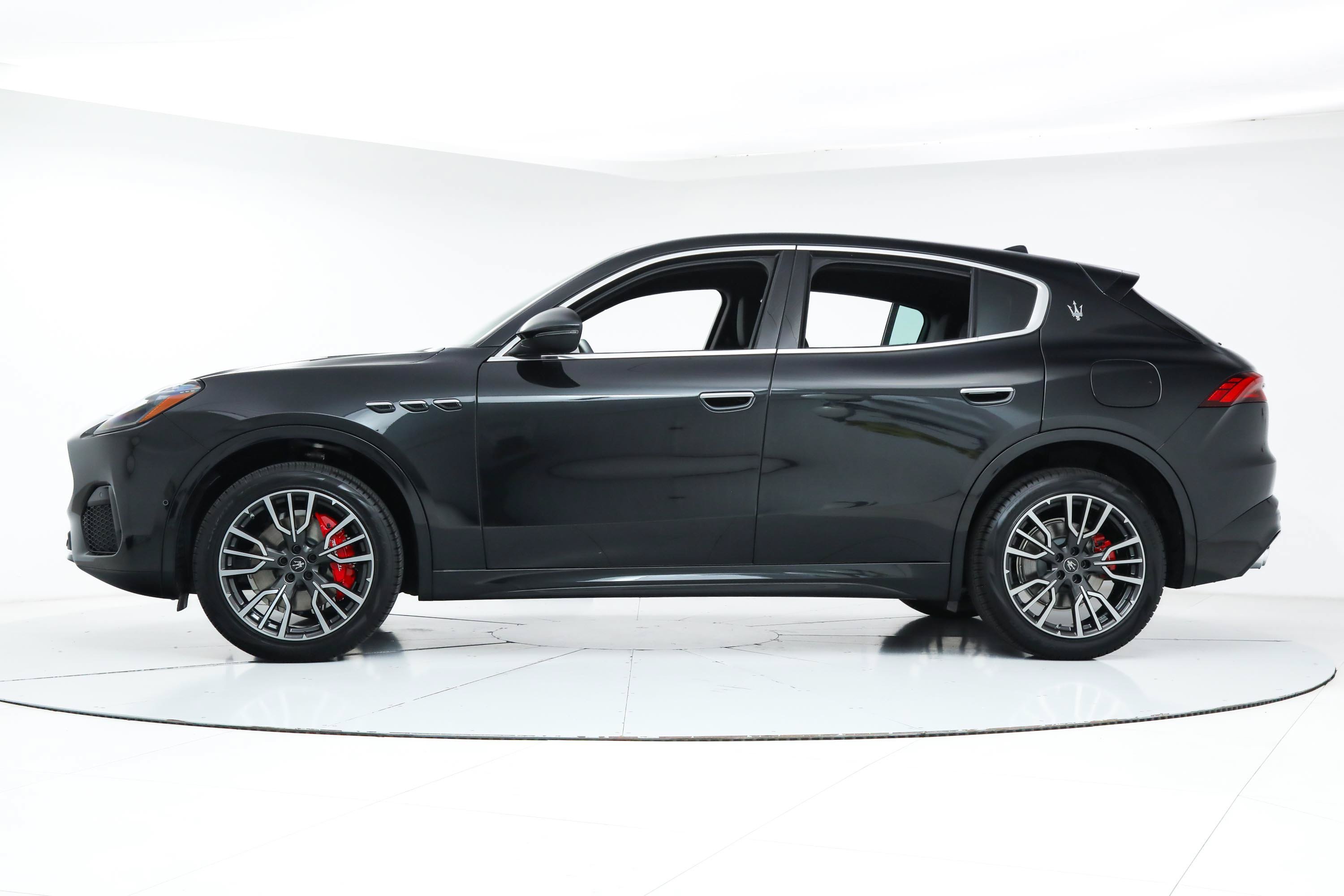 New 2025 Black Maserati  image 2
