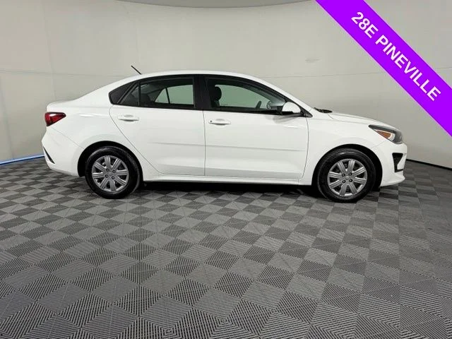 Used 2023 White Kia LX image 8