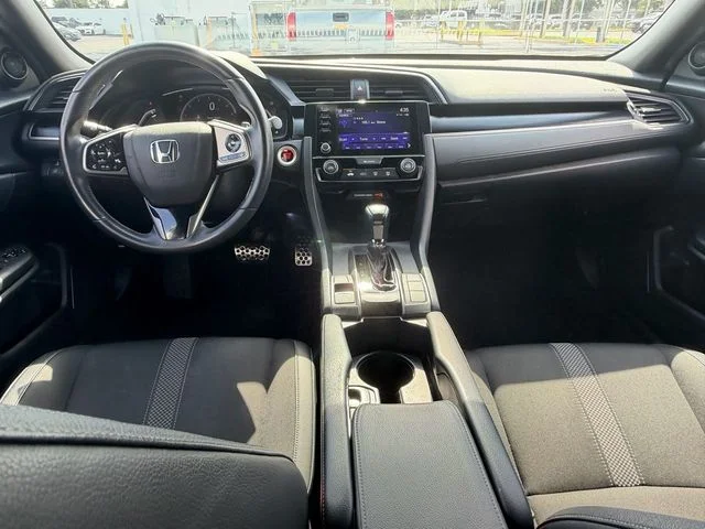 Used 2021  Honda Sport image 11