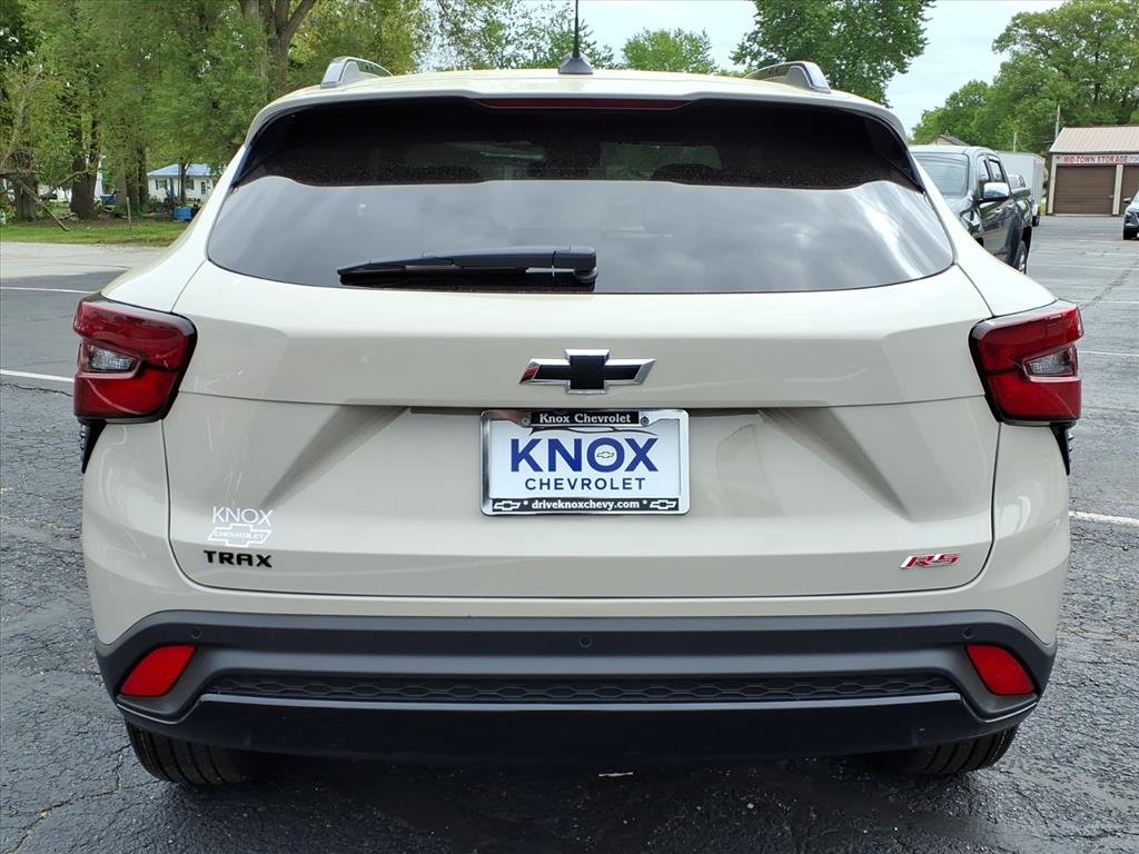 2026 Chevrolet Trax RS - Photo 8