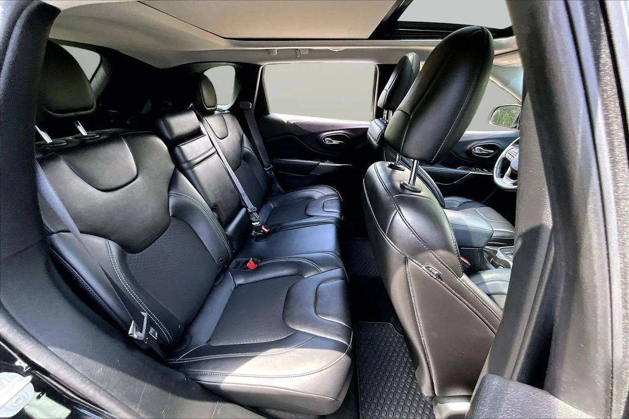 Certified Used 2019 Black Jeep Latitude Plus image 23