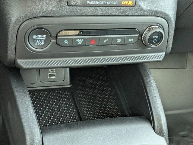 New 2026 Oxford White Ford Badlands® image 21