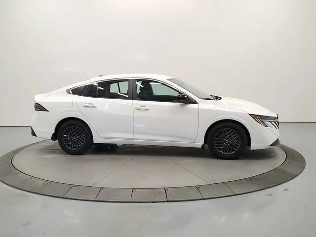 2026 Nissan Sentra SV - Photo 9