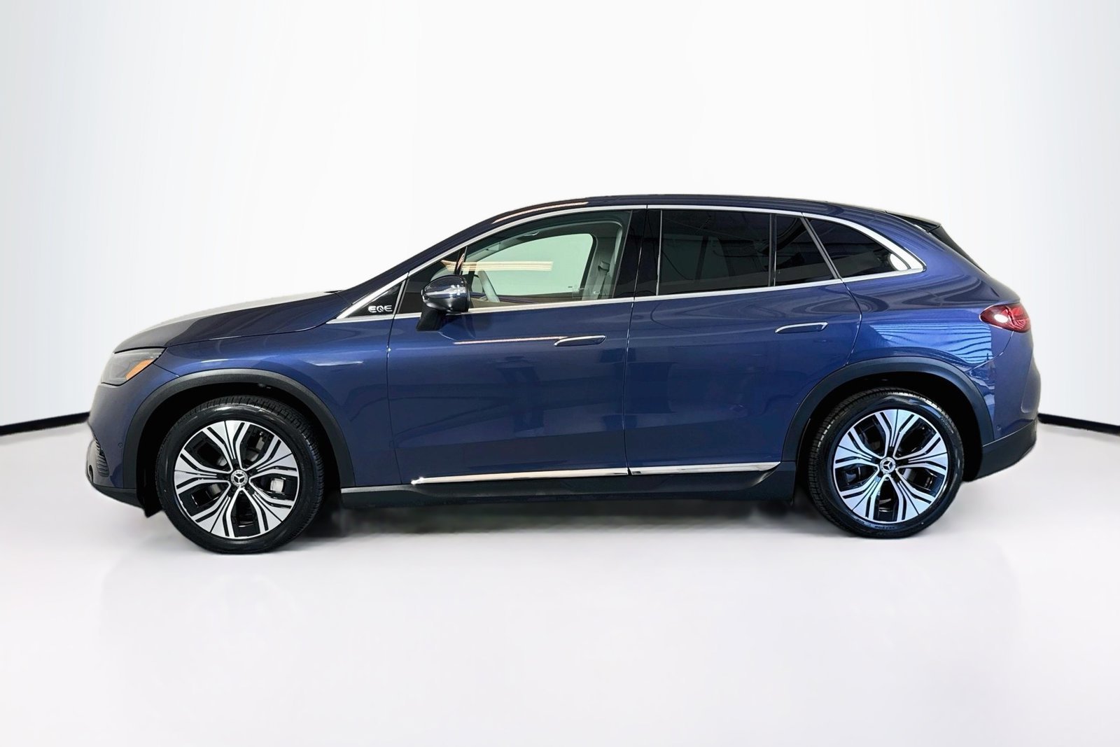 Certified Used 2023 Twilight Blue Metallic Mercedes-Benz EQE 350 image 8