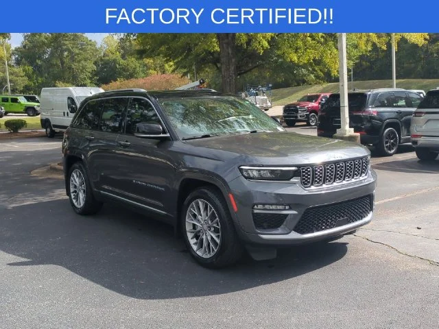 Used 2022 Gray Jeep Summit 4xe image 7