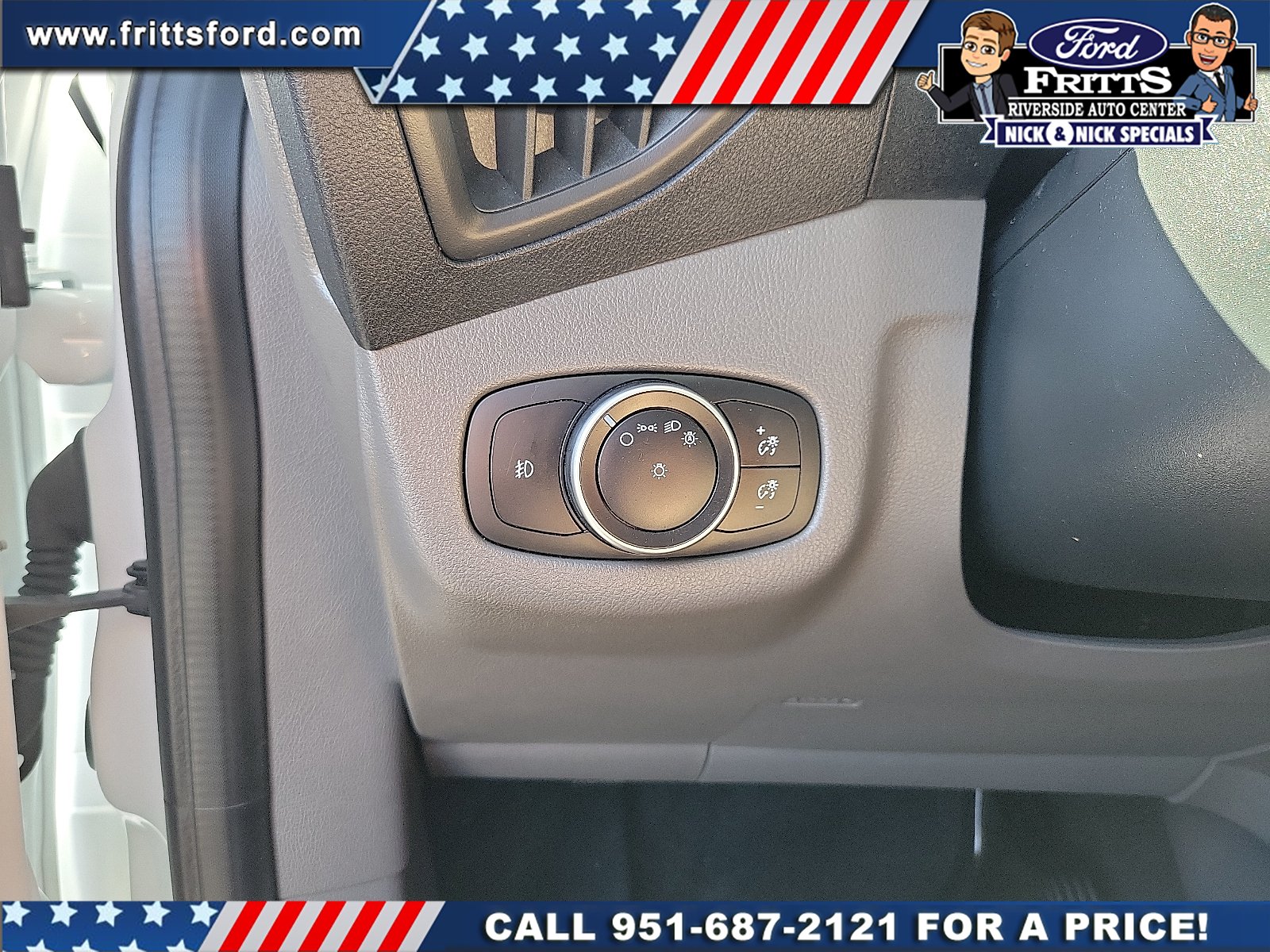 Certified Used 2020 Frozen White Ford XLT Passenger Wagon image 11