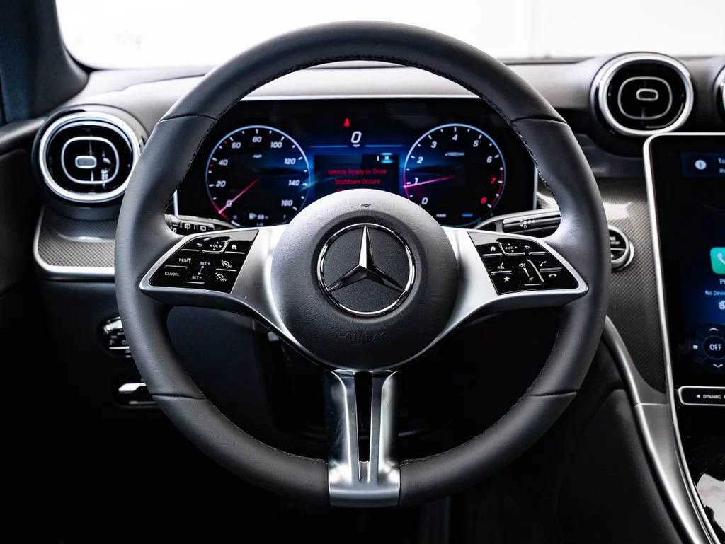 New 2026 Cirrus Silver Metallic Mercedes-Benz GLC 300 image 40