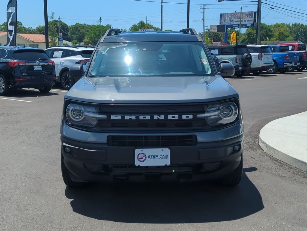 Used 2021 Gray Ford Outer Banks image 10