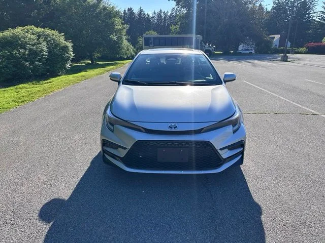 Used 2025 Silver Toyota SE image 8