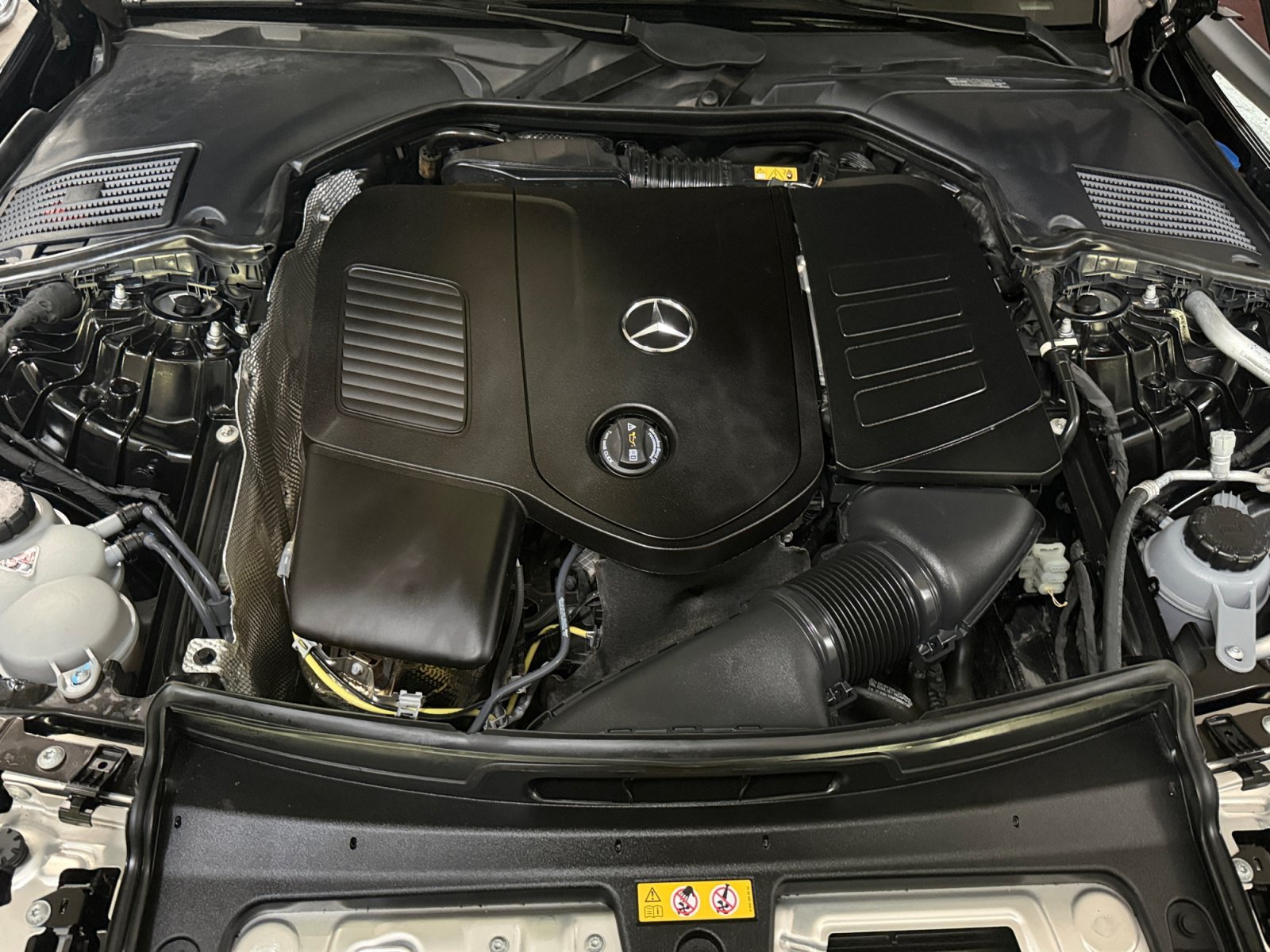 Used 2025 Black Mercedes-Benz C 300 image 20
