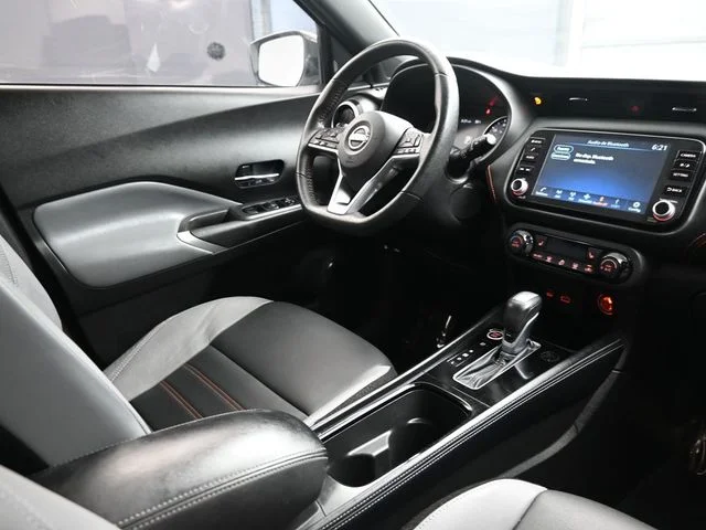 Used 2023 White Nissan SR image 23