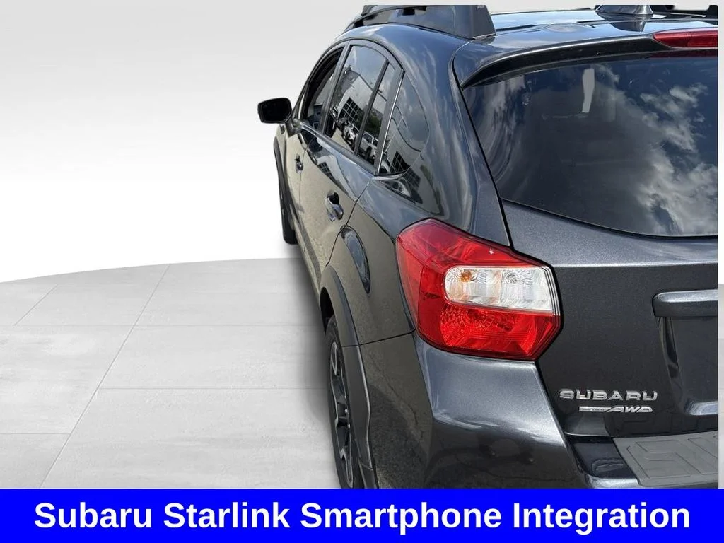 Used 2016 Gray Subaru 2.0i Limited image 4