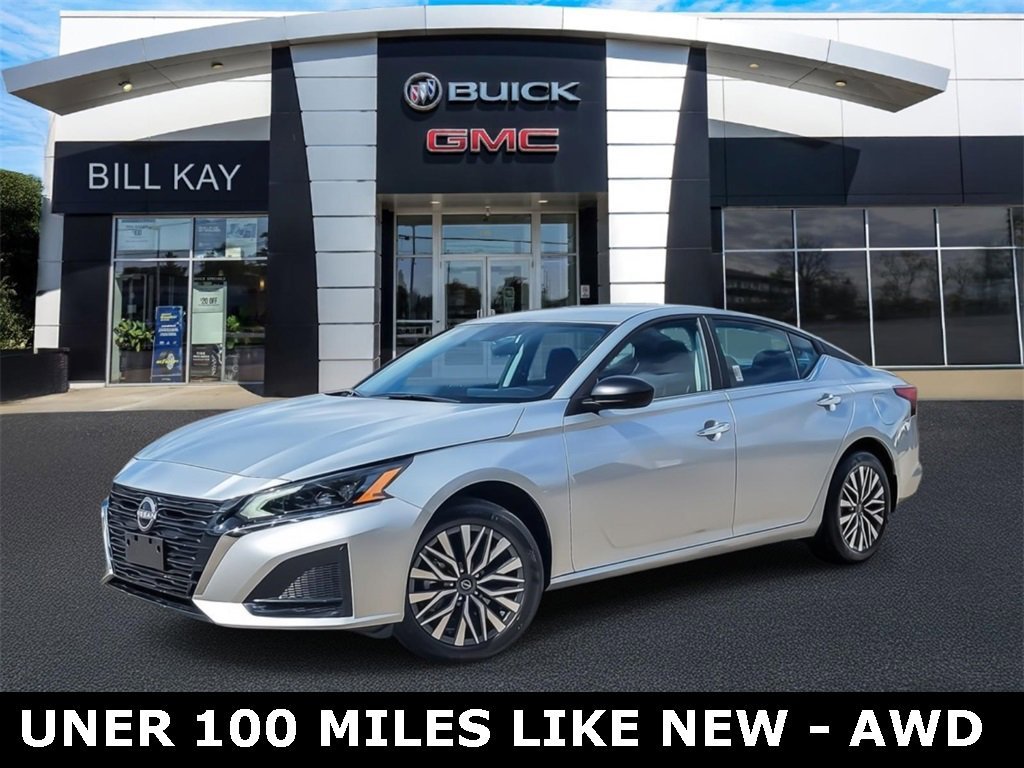 2025 Nissan Altima SV