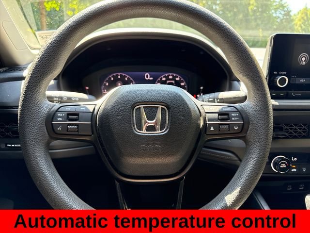 Used 2023 White Honda LX image 15