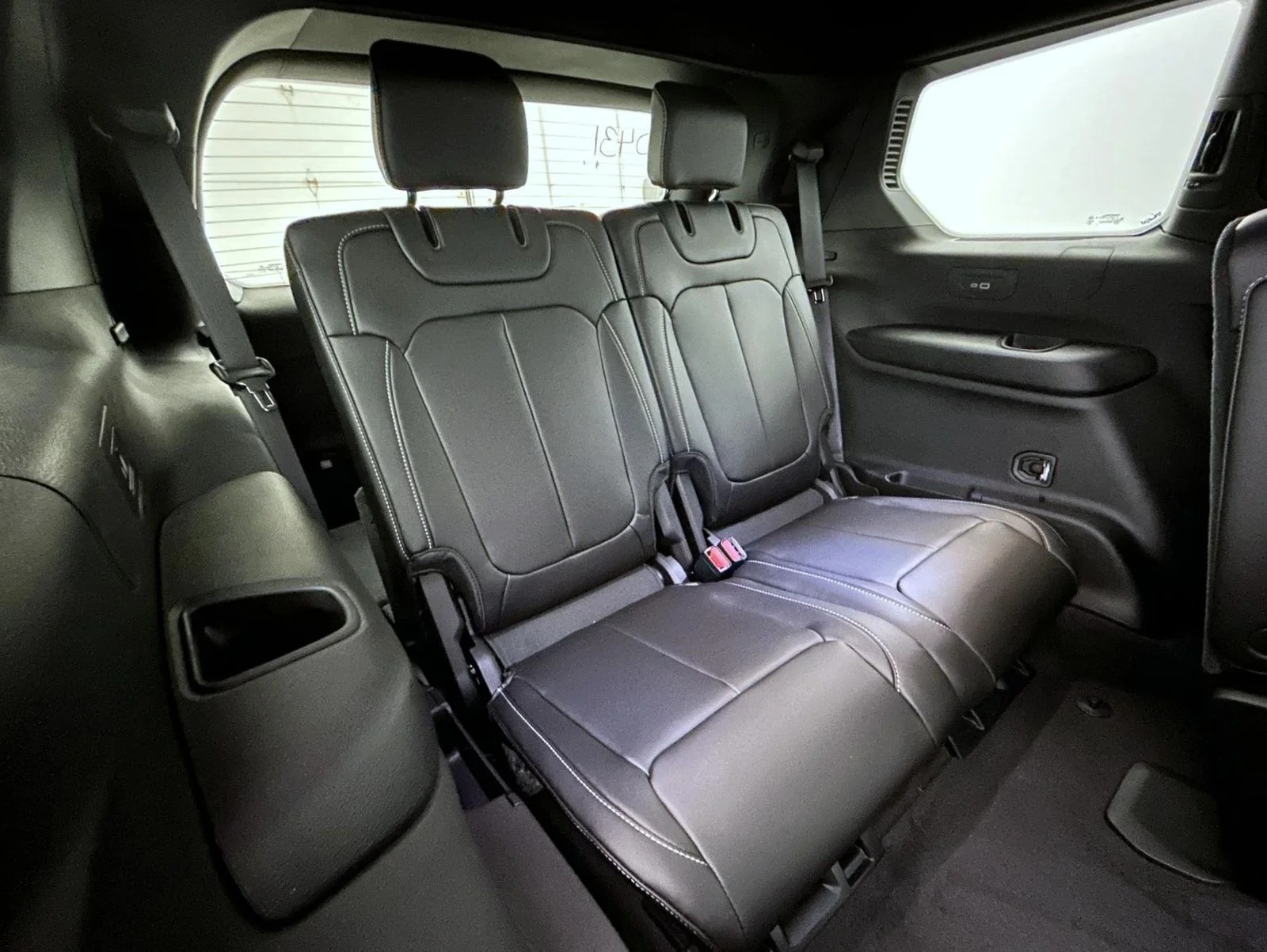 New 2026 Diamond Black Crystal Pearlcoat Jeep Limited image 19