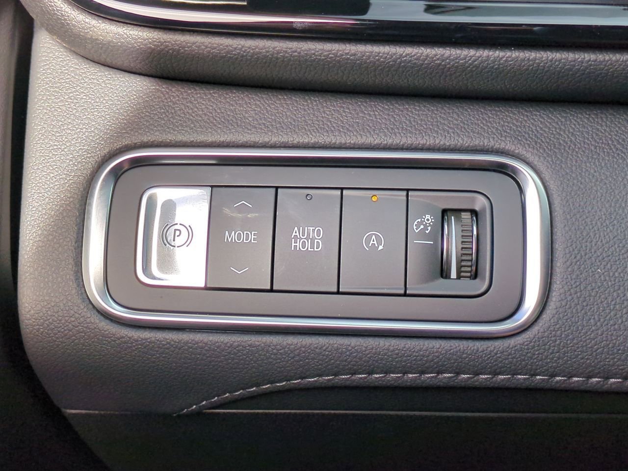 2026 Buick Enclave Sport Touring - Photo 18
