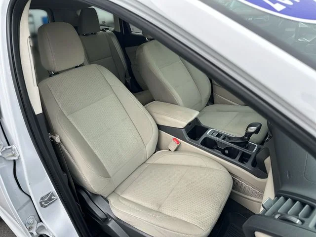 Used 2018 White Ford SE image 26