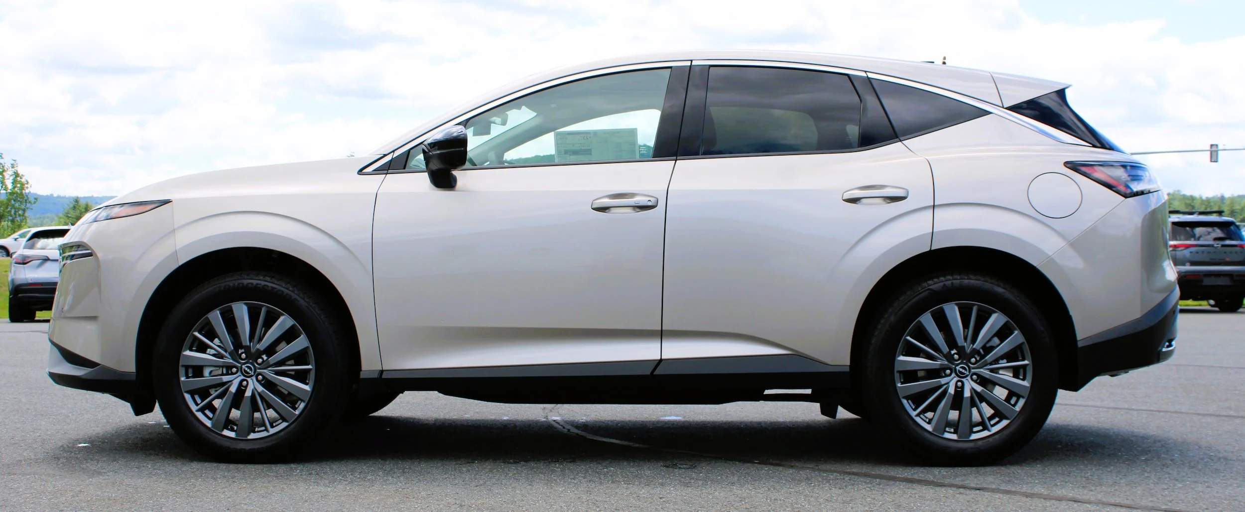 New 2026 Champagne Silver Metallic Nissan SL image 13