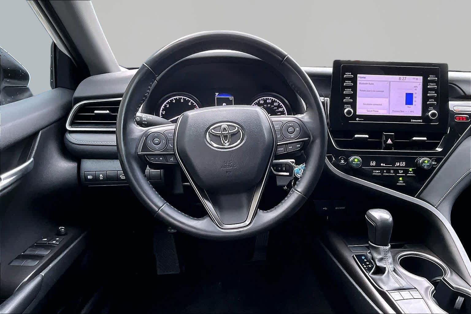 Certified Used 2024 Ice Cap Toyota SE image 6