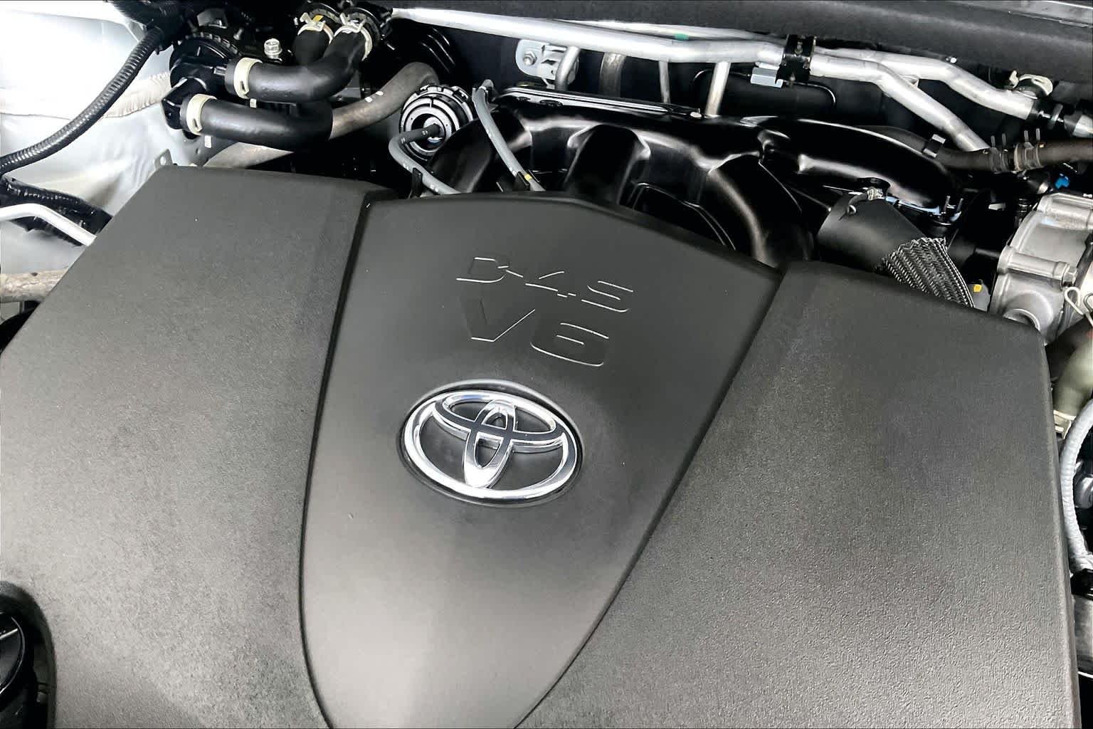 2022 Toyota Highlander L - Photo 33