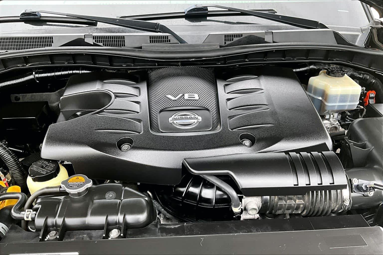 Used 2020 Super Black Nissan SL image 30