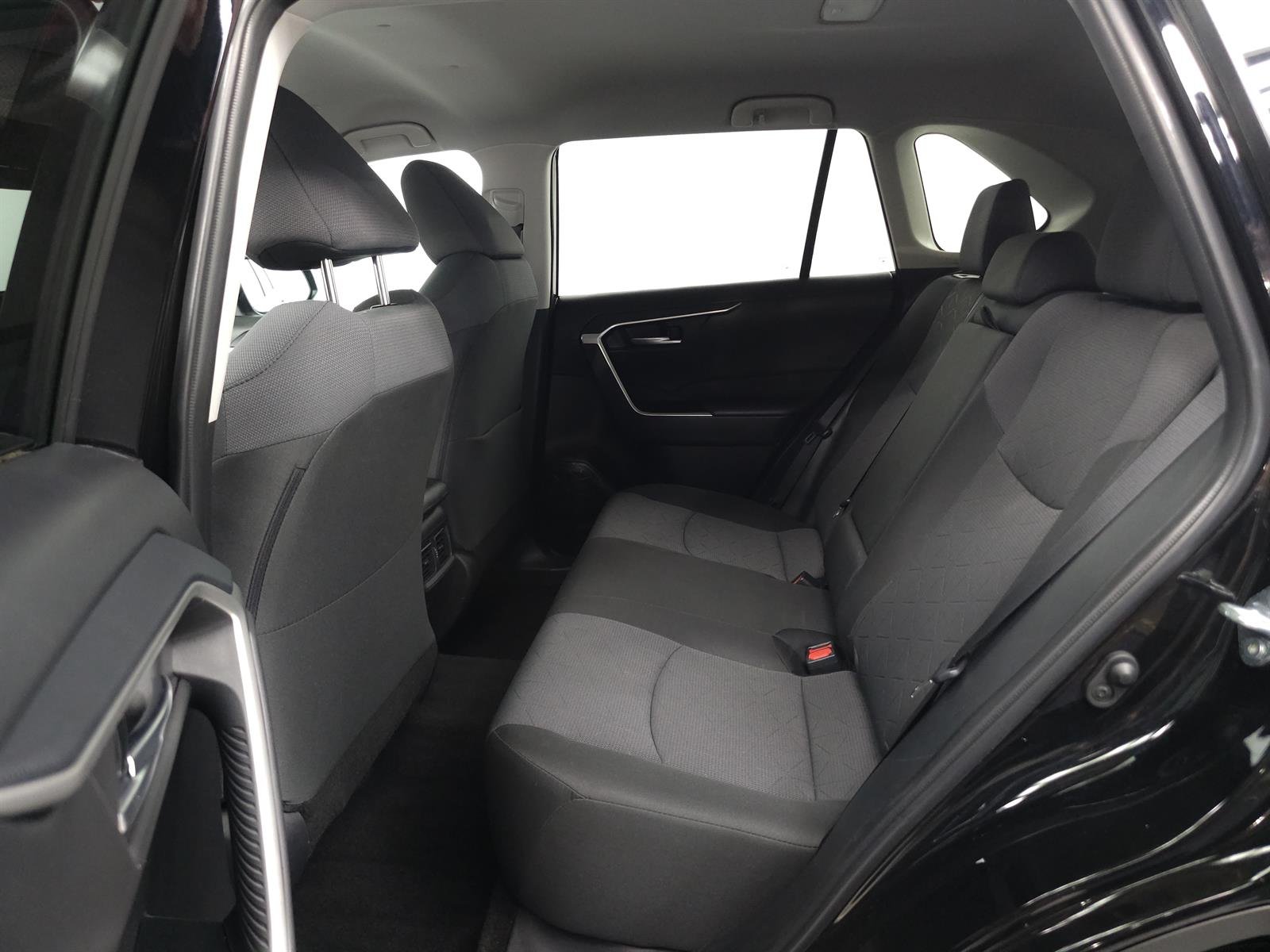 Used 2025 Black Toyota XLE image 5