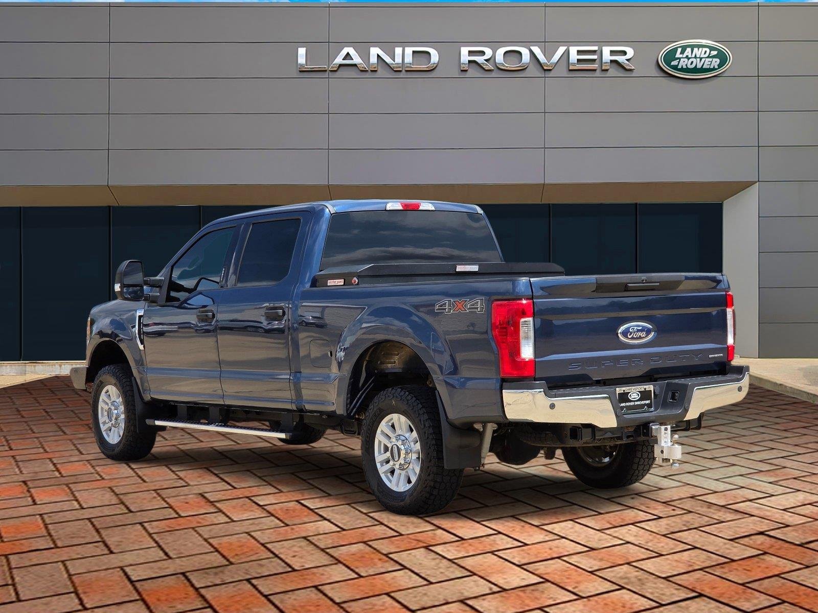 Used 2017 Blue Jeans Ford XLT image 6