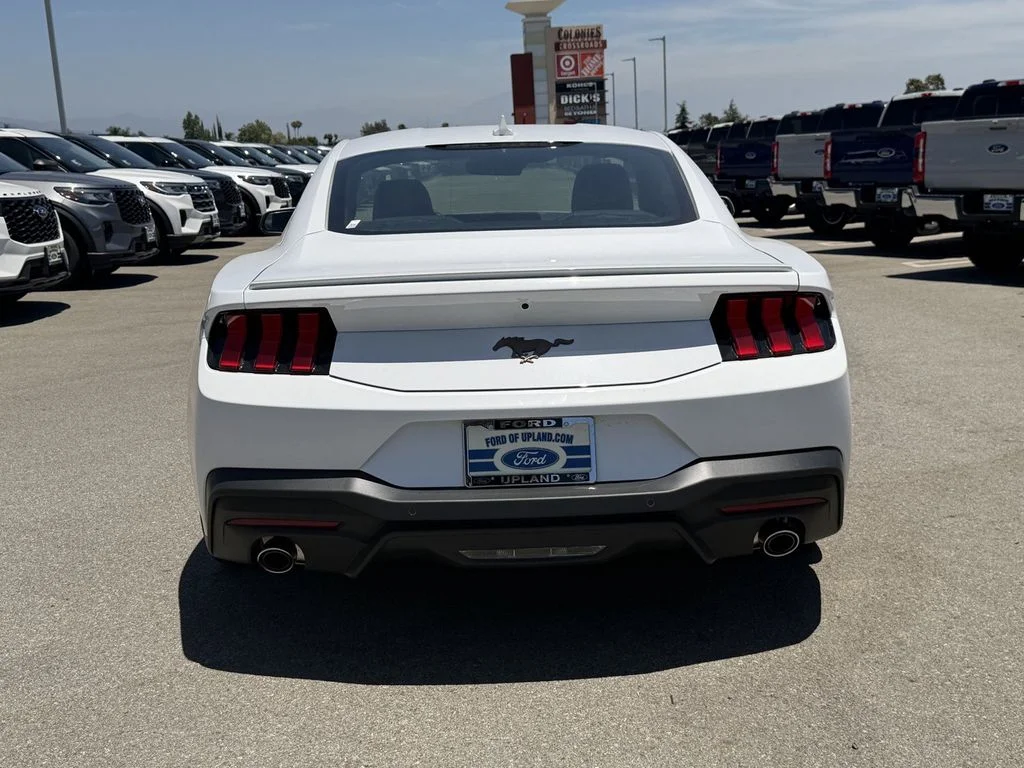 2025 Ford Mustang EcoBoost Premium - Photo 6