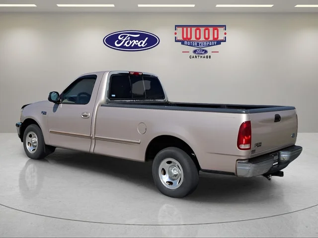 Used 1997 Champagne Ford Lariat image 6