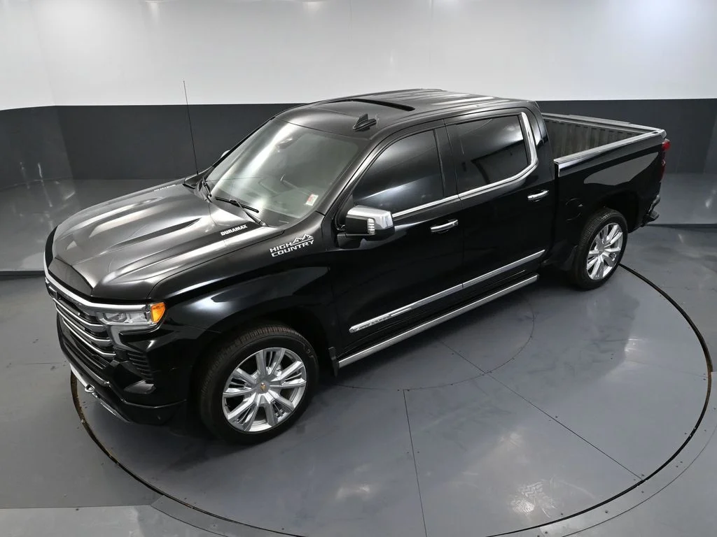 Used 2023 Black Chevrolet High Country image 53