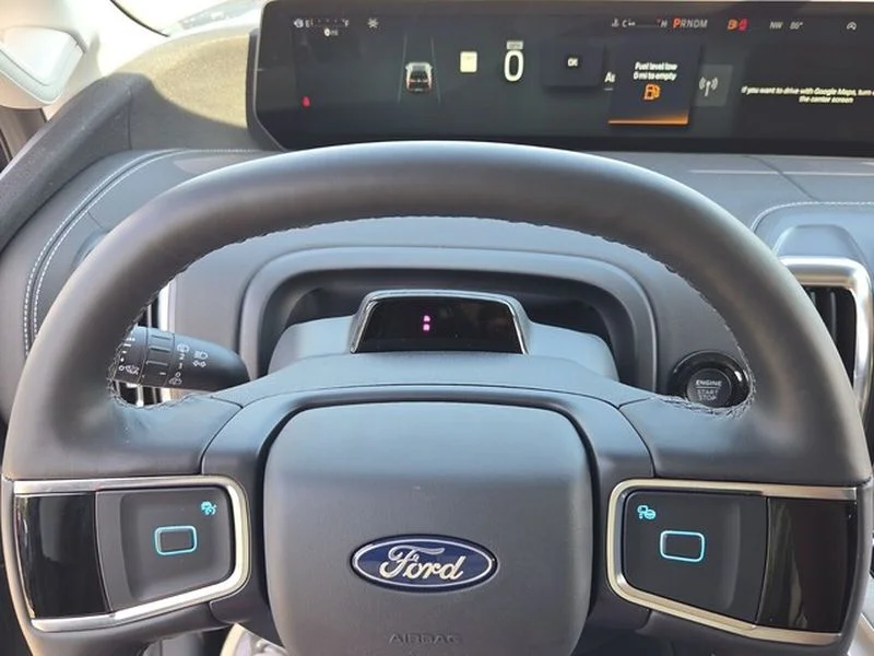 New 2026 Agate Black Metallic Ford Platinum® image 24