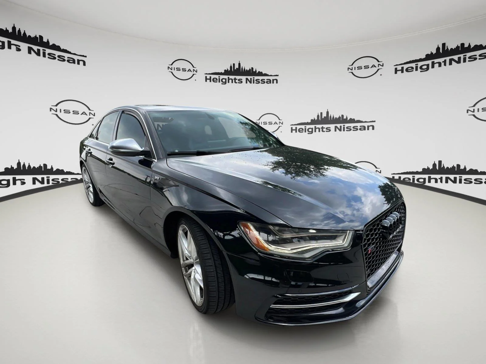 Used 2014 Phantom Black Pearl Effect Audi Prestige image 15