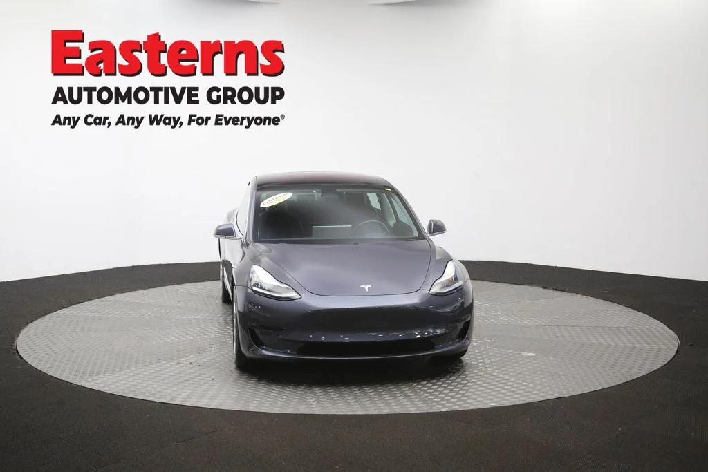 Used 2018 Gray Tesla Long Range image 47