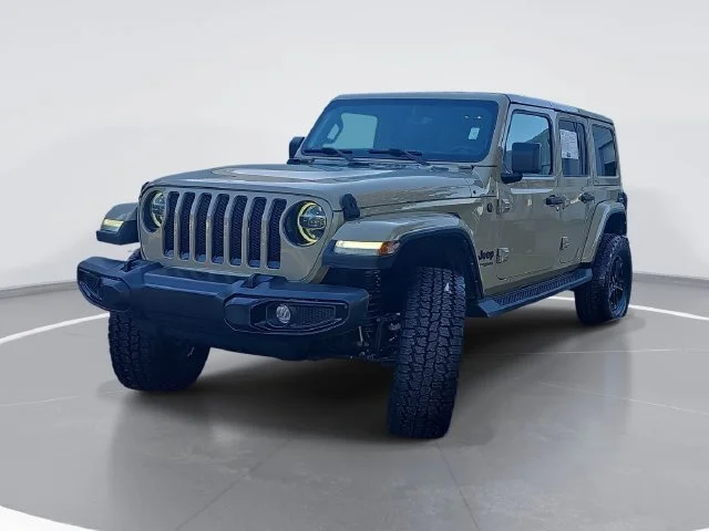 Used 2022 Beige Jeep Unlimited Sahara Altitude image 7