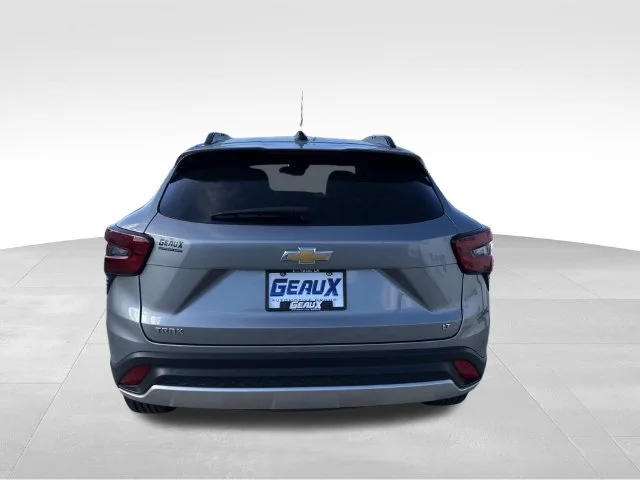 Used 2025 Gray Chevrolet LT image 10