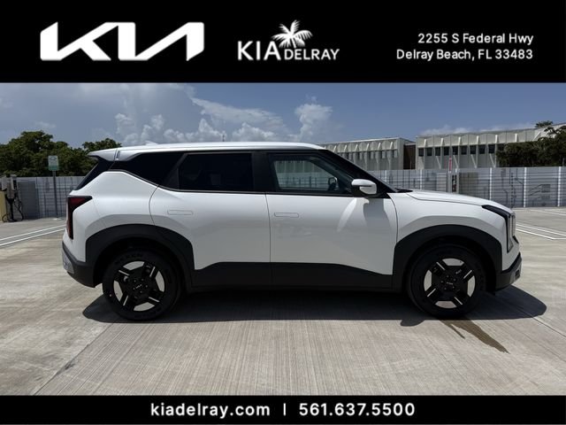 New 2027 Snow White Pearl Kia LX image 2